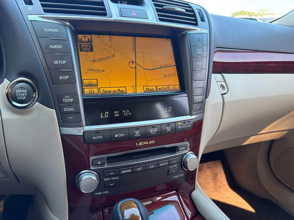 2012 Lexus LS 4th Gen - Image 12 of 20