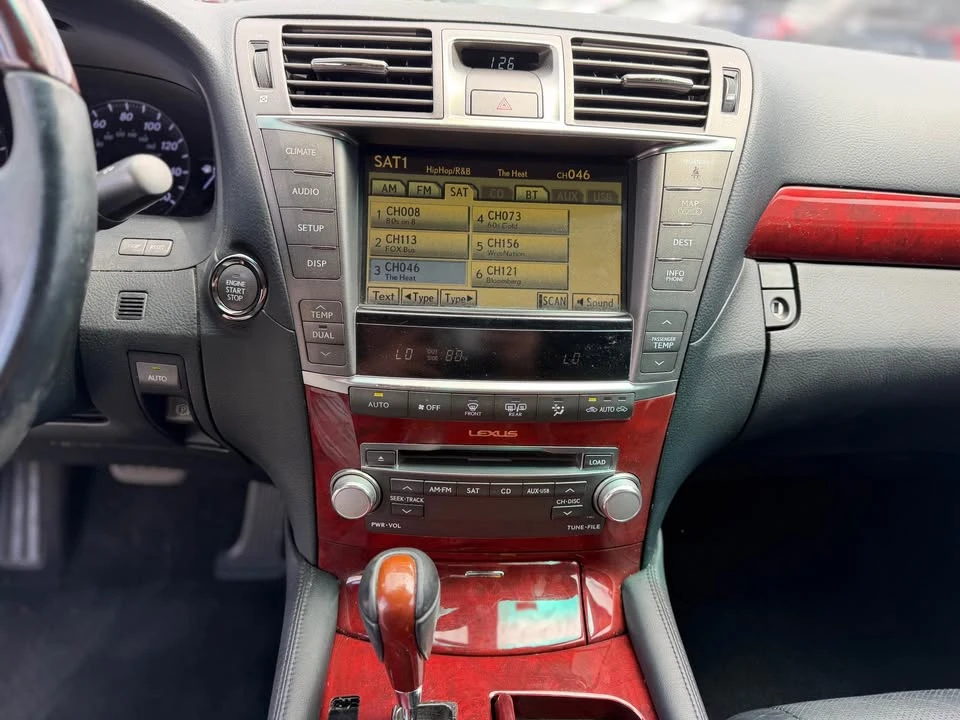 2012 Lexus LS 4th Gen - Image 13 of 19