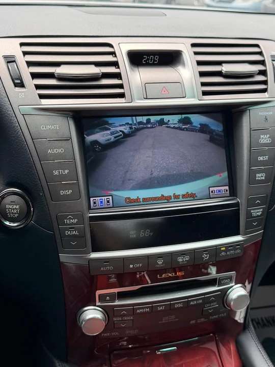 2012 Lexus LS 4th Gen - Image 14 of 20
