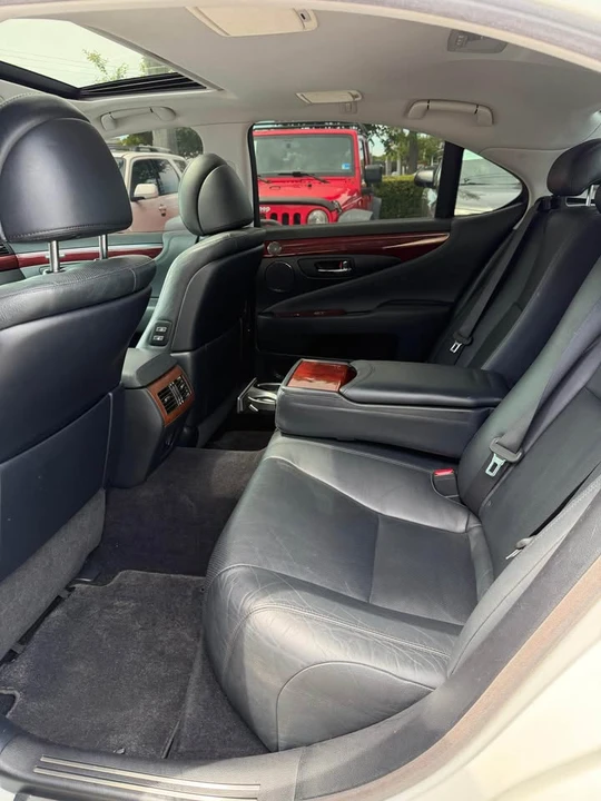 2012 Lexus LS 4th Gen - Image 3 of 20