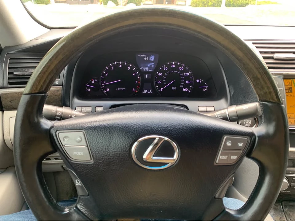 2012 Lexus LS 4th Gen - Image 12 of 17