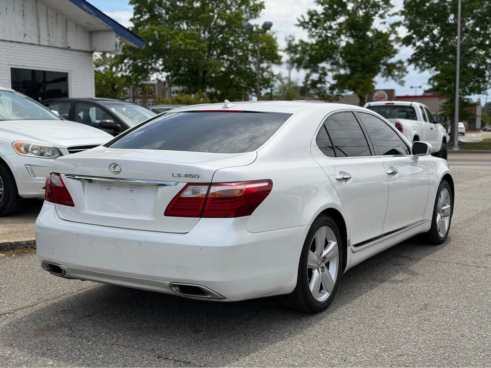 2012 Lexus LS 4th Gen - Image 5 of 20