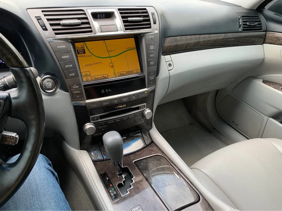 2012 Lexus LS 4th Gen - Image 13 of 17