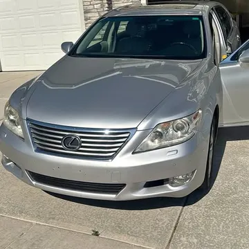 2012 Lexus LS 460L