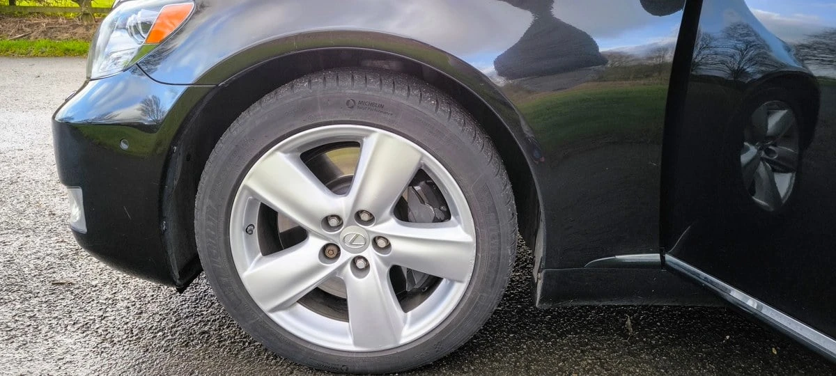 2012 Lexus LS 4th Gen - Image 18 of 30