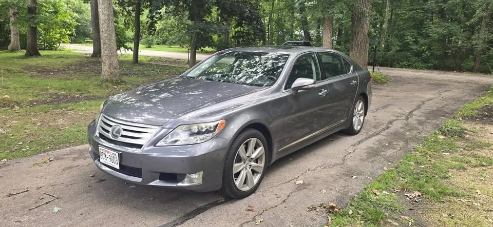 2012 Lexus LS 4th Gen - Image 7 of 20