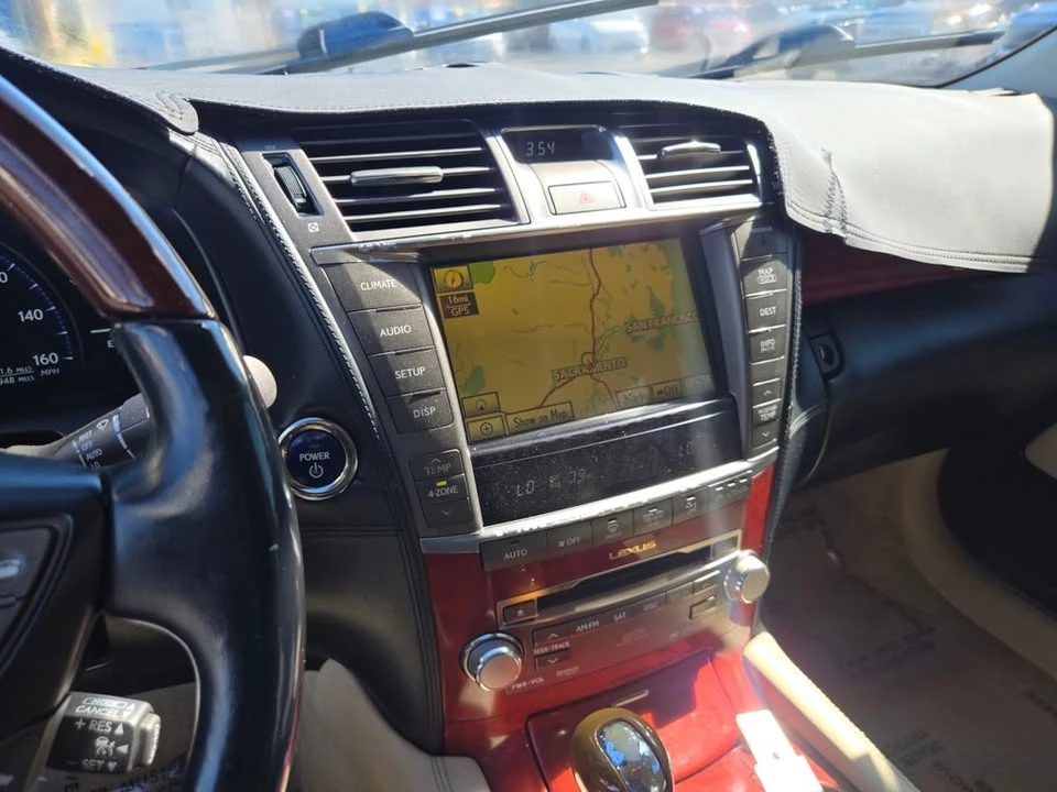 2012 Lexus LS 4th Gen - Image 14 of 16