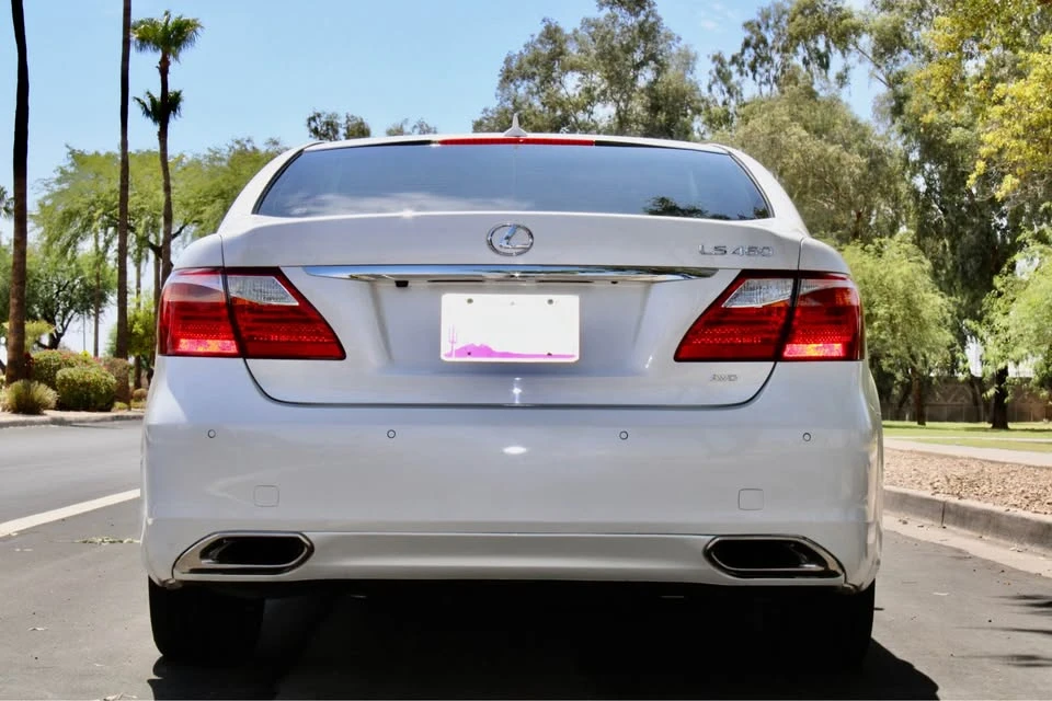2012 Lexus LS 4th Gen - Image 5 of 20