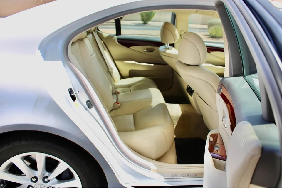 2012 Lexus LS 4th Gen - Image 8 of 20