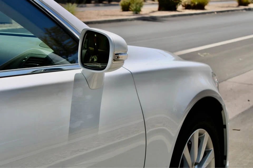2012 Lexus LS 4th Gen - Image 15 of 20