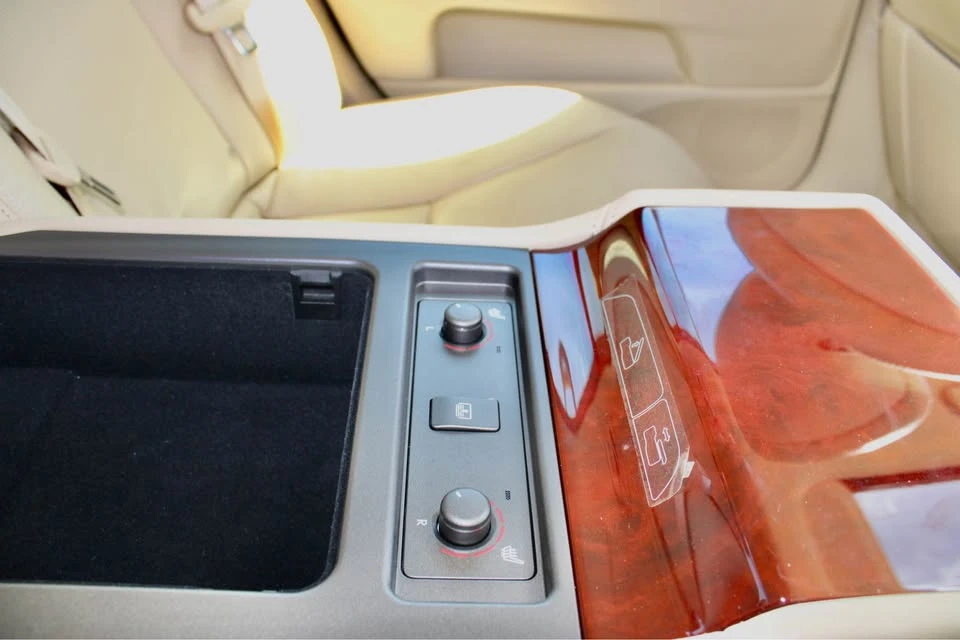 2012 Lexus LS 4th Gen - Image 14 of 20