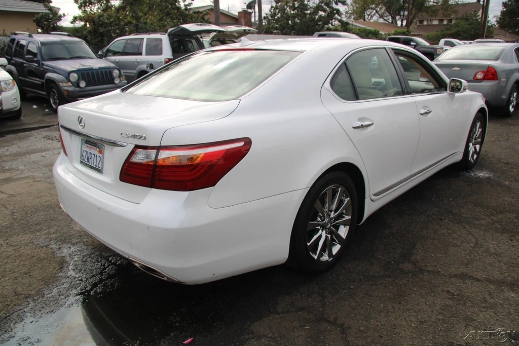 2012 Lexus LS 4th Gen - Image 6 of 21