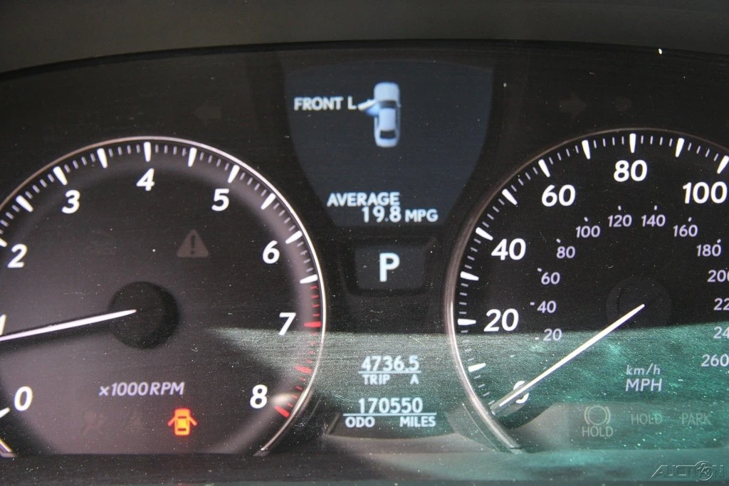 2012 Lexus LS 4th Gen - Image 18 of 21