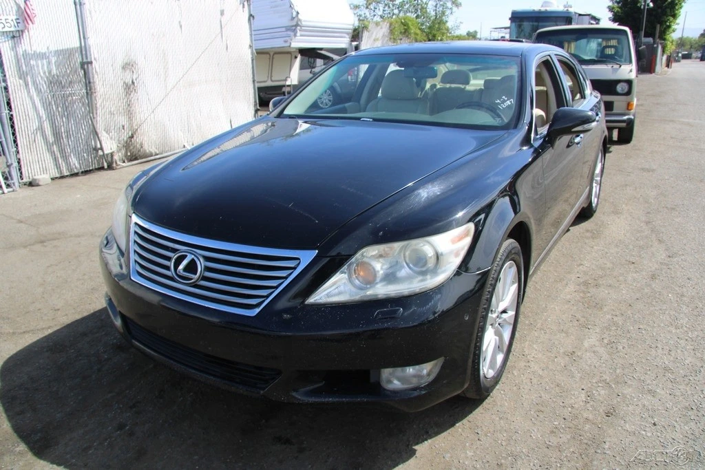 2012 Lexus LS 4th Gen - Image 2 of 21