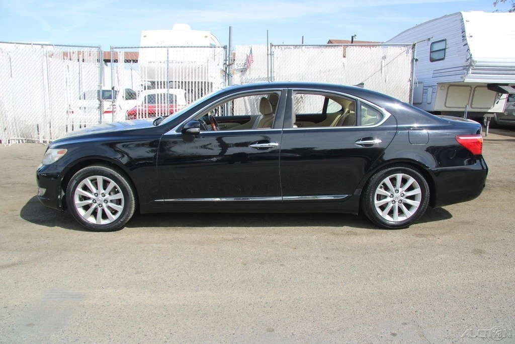2012 Lexus LS 4th Gen - Image 3 of 21