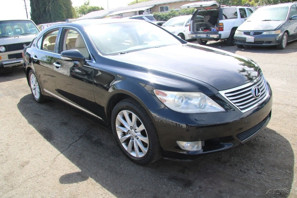 2012 Lexus LS 4th Gen - Image 10 of 21