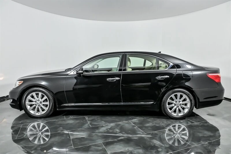2012 Lexus LS 4th Gen - Image 6 of 30