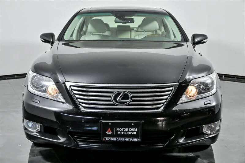 2012 Lexus LS 4th Gen - Image 4 of 30