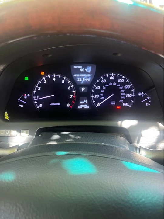 2012 Lexus LS 4th Gen - Image 6 of 16