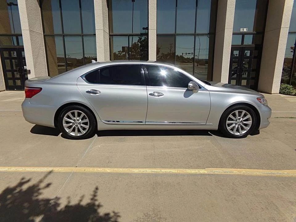 2012 Lexus LS 4th Gen - Image 2 of 9
