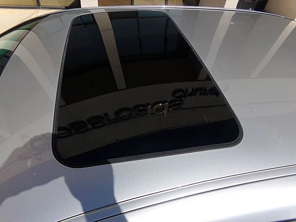 2012 Lexus LS 4th Gen - Image 6 of 9