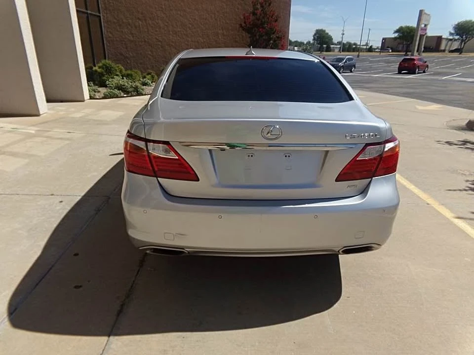 2012 Lexus LS 4th Gen - Image 3 of 9