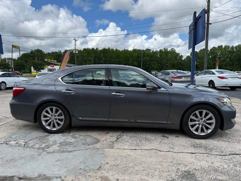 2012 Lexus LS 4th Gen - Image 19 of 19