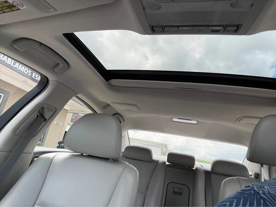 2012 Lexus LS 4th Gen - Image 12 of 19