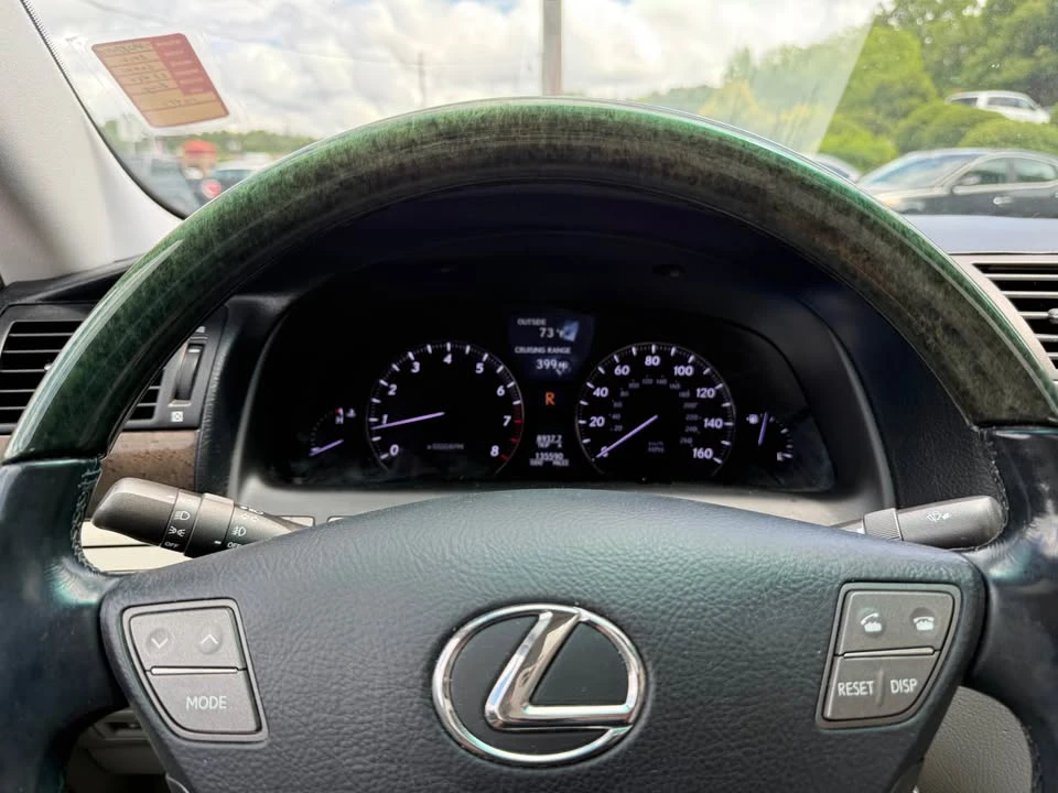 2012 Lexus LS 4th Gen - Image 13 of 19