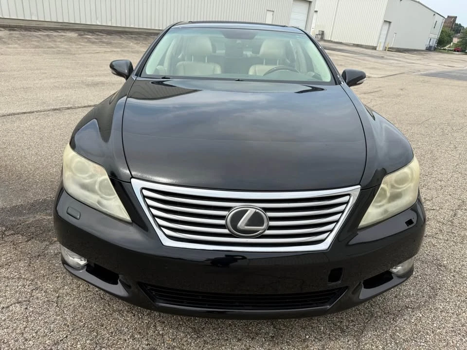 2012 Lexus LS 4th Gen - Image 8 of 20