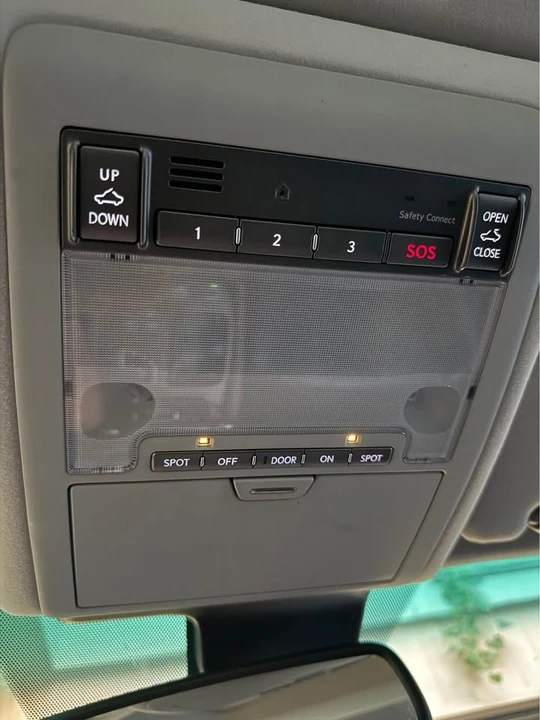 2012 Lexus LS 4th Gen - Image 13 of 20
