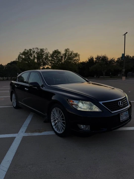 2012 Lexus LS 4th Gen - Image 6 of 20