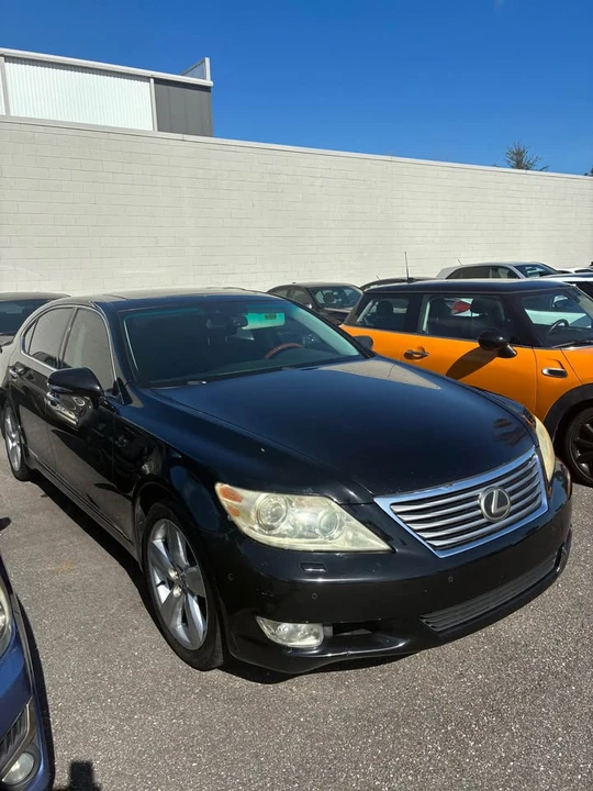 2012 Lexus LS 4th Gen - Image 2 of 7