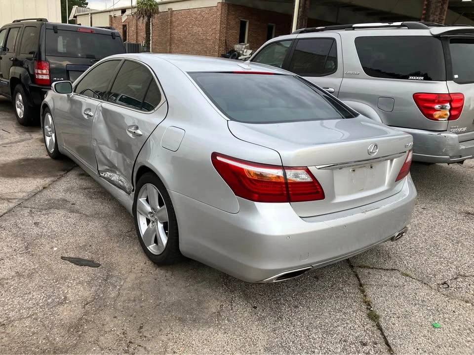 2012 Lexus LS 4th Gen - Image 6 of 20