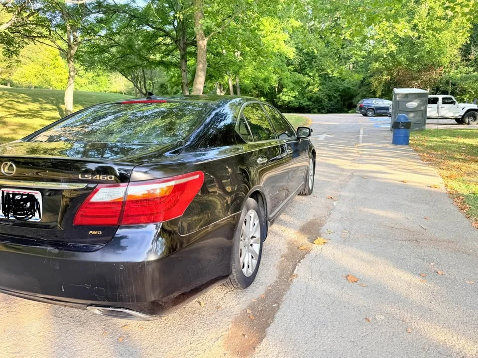 2012 Lexus LS 4th Gen - Image 8 of 20