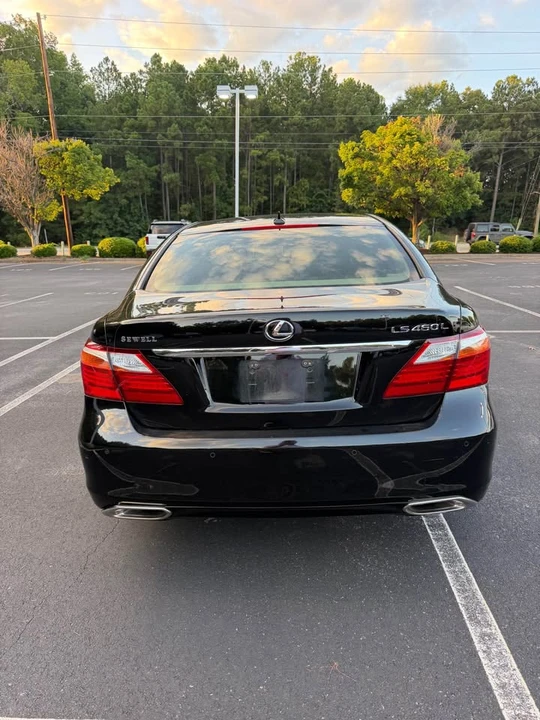 2012 Lexus LS 4th Gen - Image 4 of 20