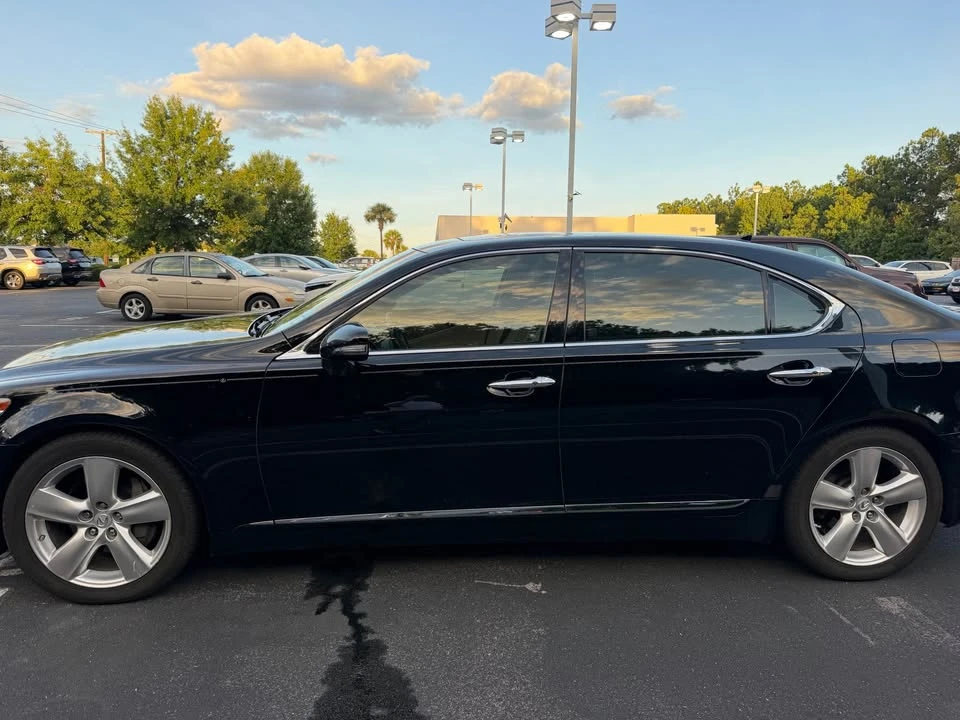 2012 Lexus LS 4th Gen - Image 5 of 20