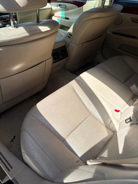 2012 Lexus LS 4th Gen - Image 5 of 9
