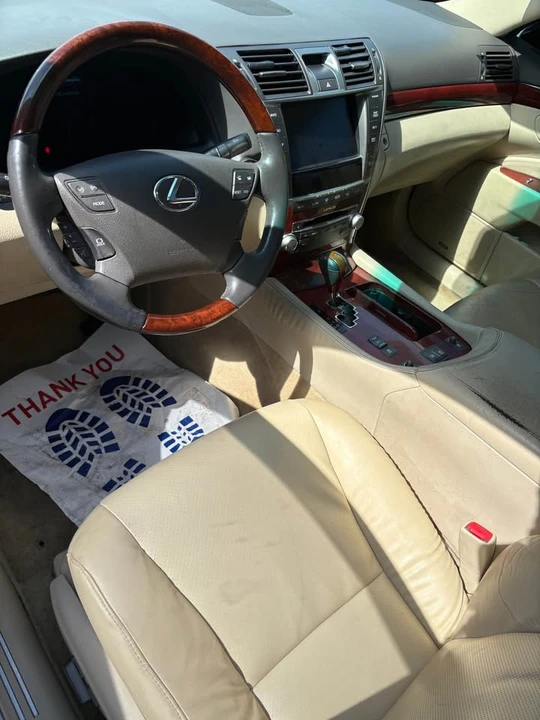 2012 Lexus LS 4th Gen - Image 4 of 9
