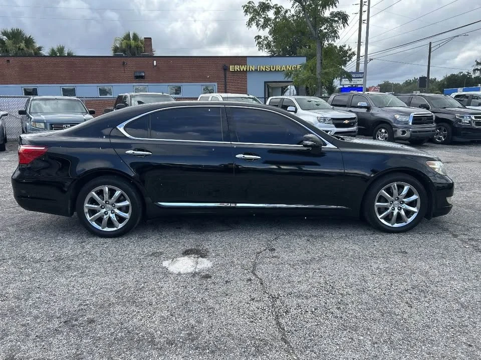 2012 Lexus LS 4th Gen - Image 4 of 19