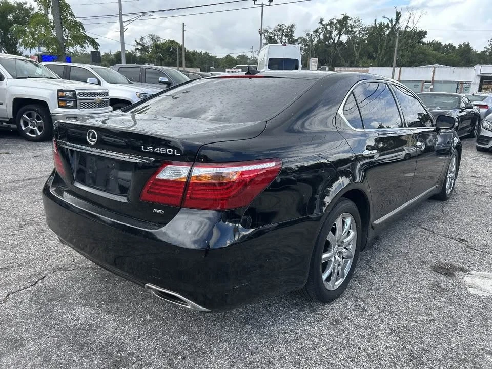 2012 Lexus LS 4th Gen - Image 5 of 19