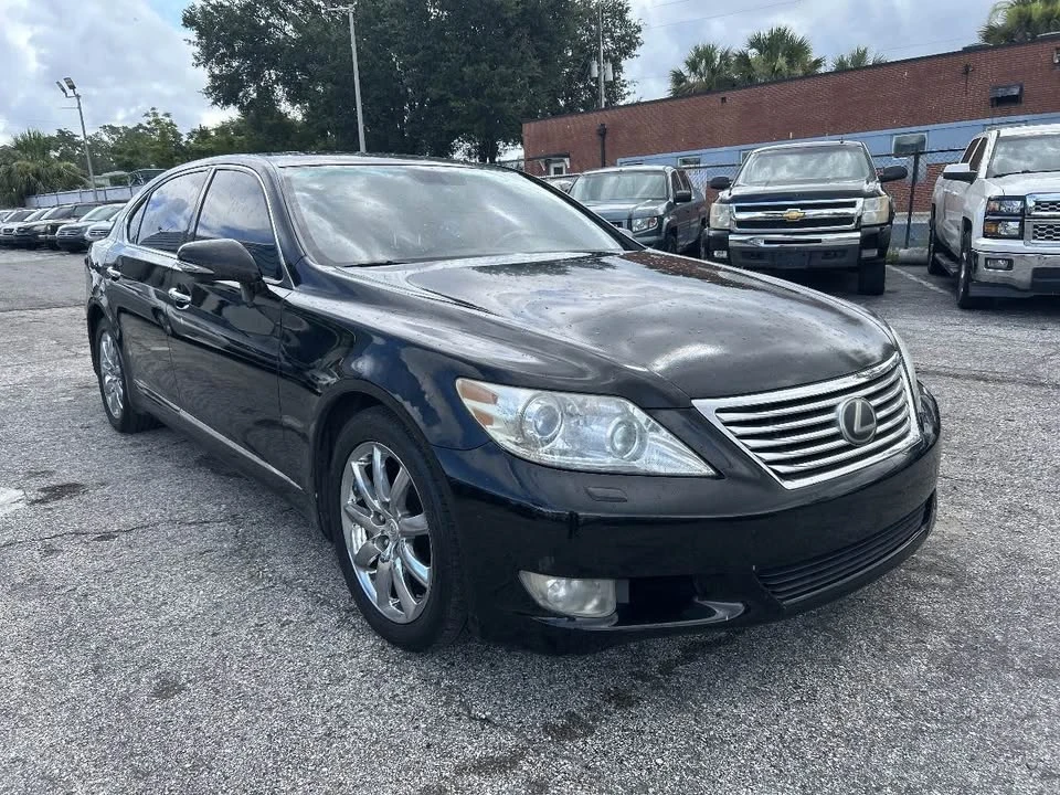 2012 Lexus LS 4th Gen - Image 3 of 19