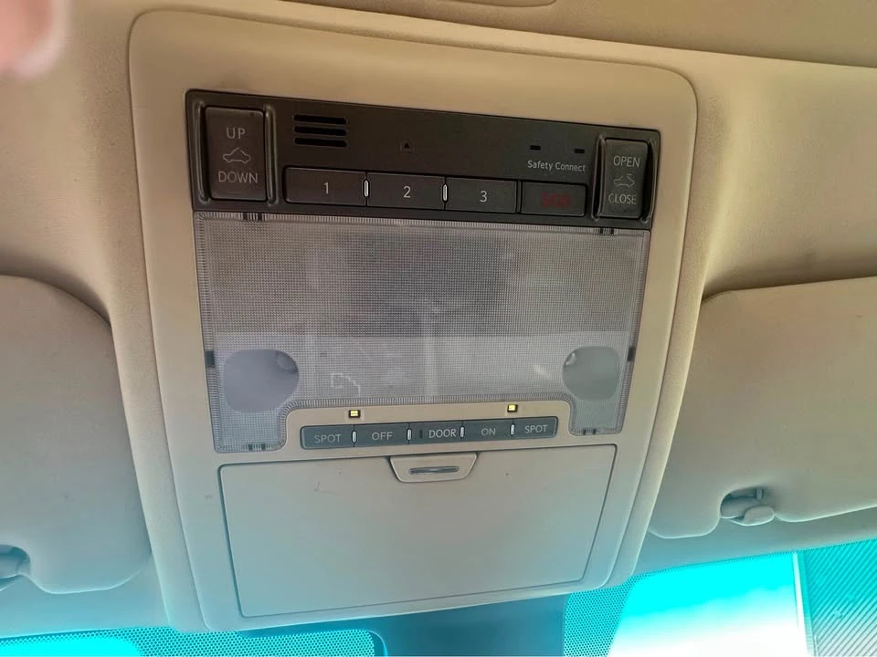 2012 Lexus LS 4th Gen - Image 7 of 11