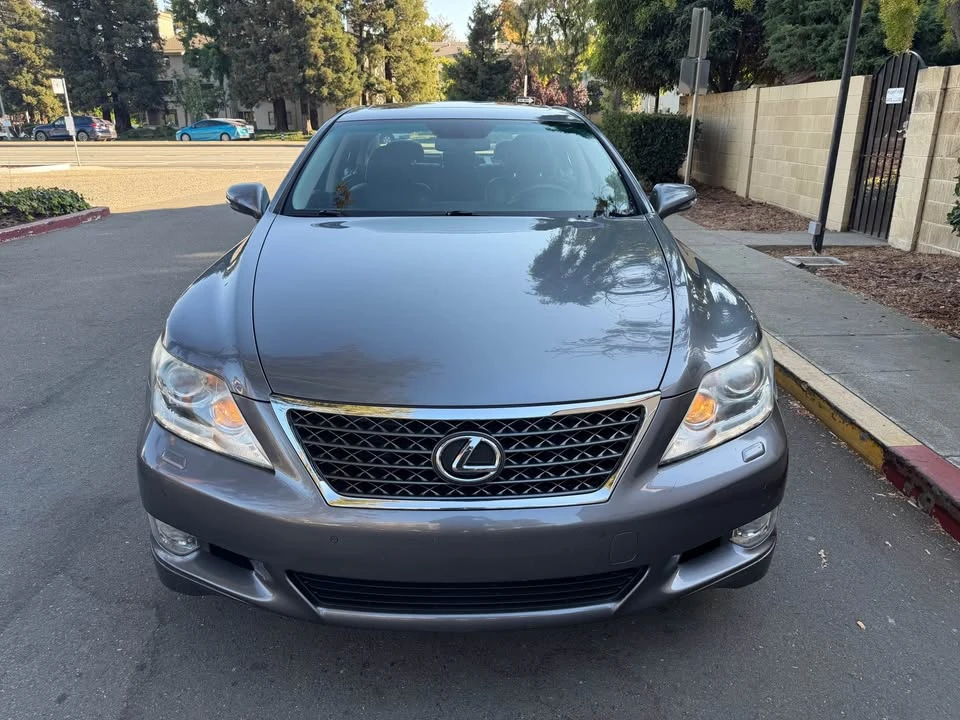 2012 Lexus LS 4th Gen - Image 3 of 15