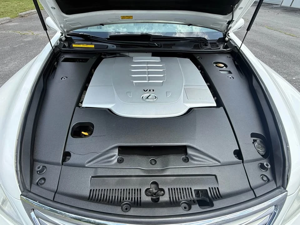 2012 Lexus LS 4th Gen - Image 13 of 20