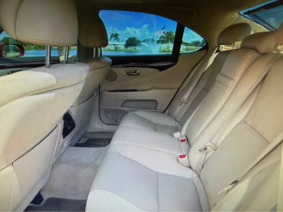 2012 Lexus LS 4th Gen - Image 9 of 13