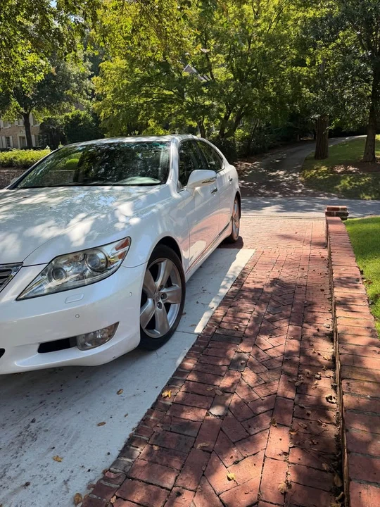 2012 Lexus LS 4th Gen - Image 2 of 12