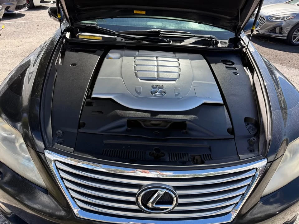 2012 Lexus LS 4th Gen - Image 16 of 16