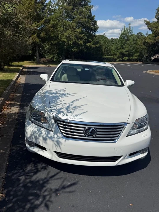 2012 Lexus LS 4th Gen - Image 3 of 9