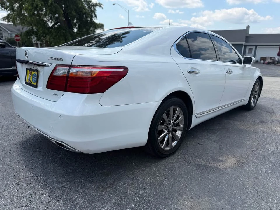 2012 Lexus LS 4th Gen - Image 3 of 20